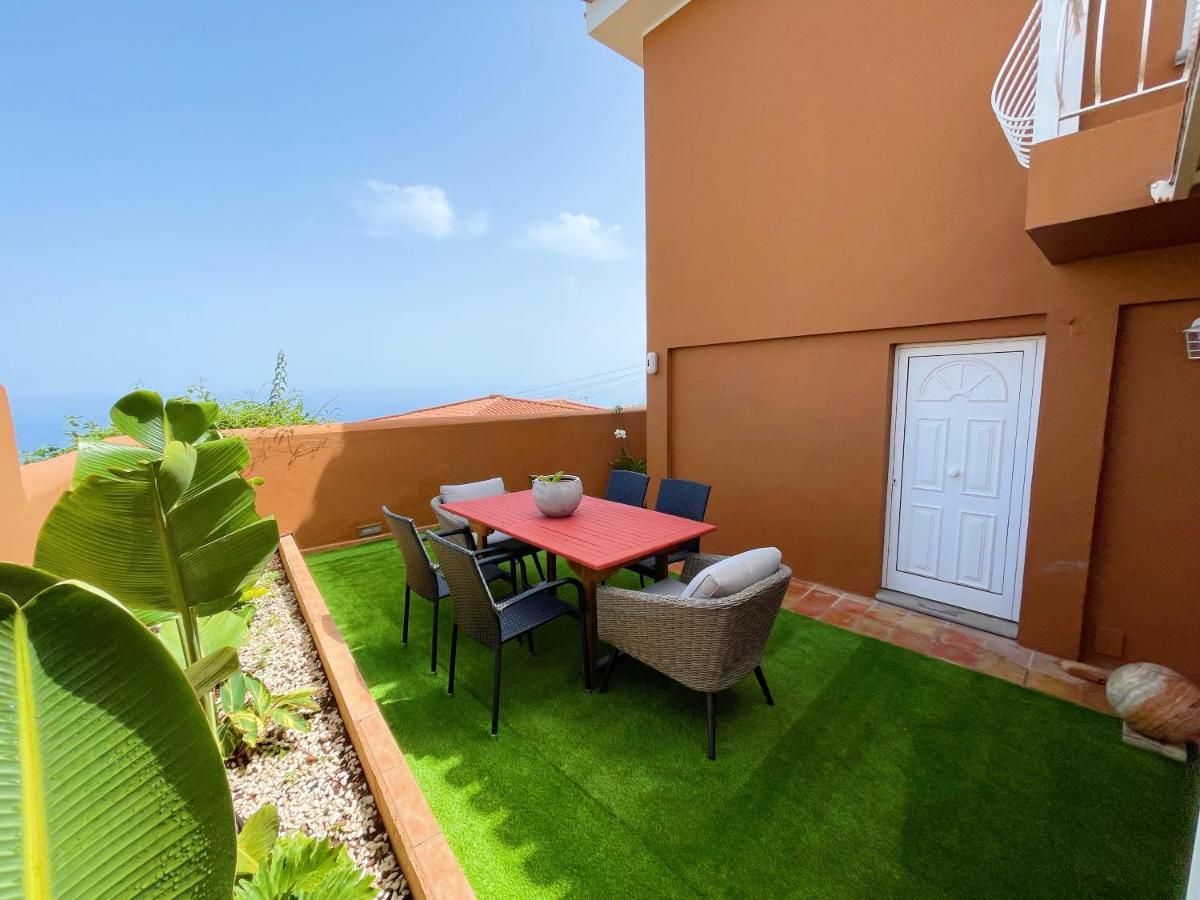 Villa Casa Con Piscina Y Jardin Con Vistas Al Mar à Puerto de la Madera Extérieur photo