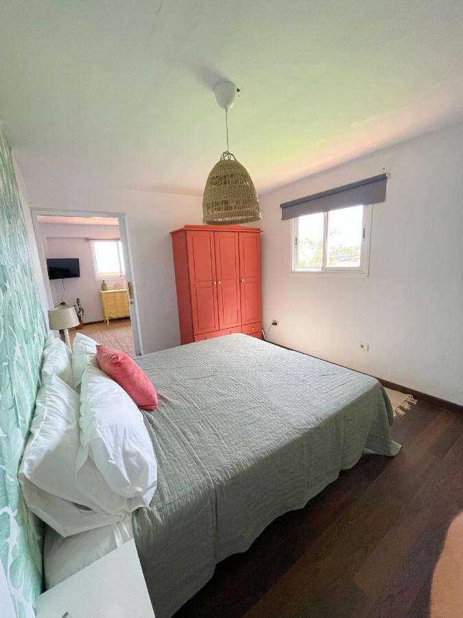 Villa Casa Con Piscina Y Jardin Con Vistas Al Mar à Puerto de la Madera Extérieur photo